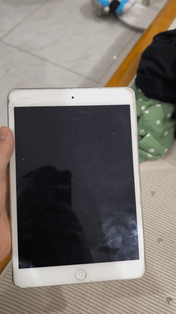 Apple iPad Mini Trắng. Mua bán Máy tính bảng tại Quận Hải An Hải Phòng được đăng bởi Giang hình 1