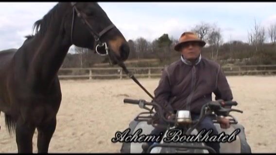 Handicapé, c'est pas un métier.