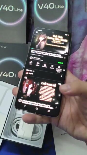 Vivo V40 Lite 16GB/256GB Bạc. Mua bán Điện thoại tại Quận 1 Tp Hồ Chí Minh được đăng bởi trùm giá rẻ hình 1