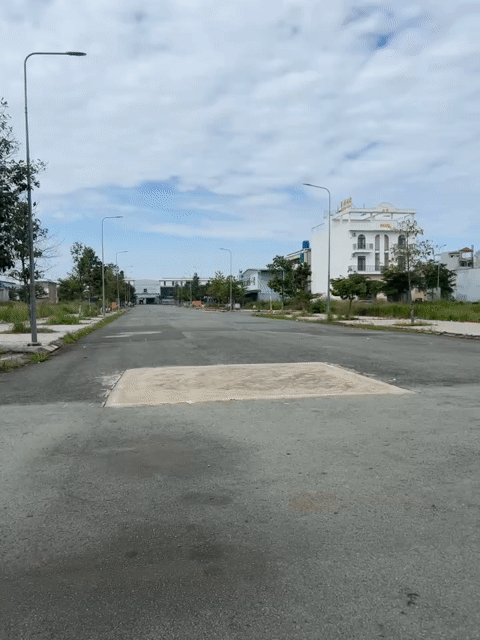 Mua bán Đất Khu Công Nghiệp Tân Đô Huyện Đức Hòa Long An diện tích 162 m² giá 3,3 tỷ