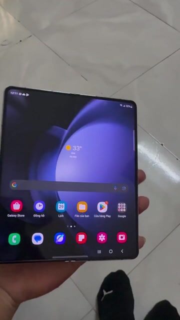 Samsung Galaxy Z Fold 5. Mua bán Điện thoại tại Quận Sơn Trà Đà Nẵng được đăng bởi nguyễn vân hình 1