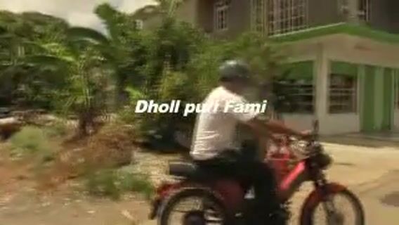 Dholl puri Fami
