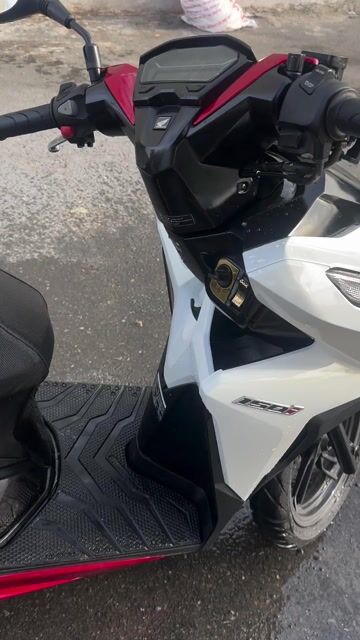 vario 150 máy zin áo lick thái chính chủ. Mua bán Xe máy tại Huyện Đức Hòa Long An được đăng bởi Nguyen hoang my hình 1