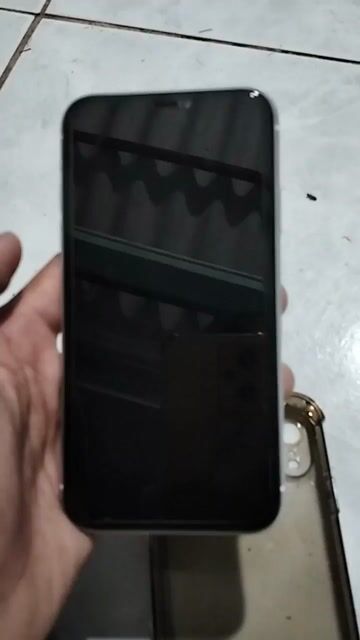 iPhone XR 64GB Trắng. Mua bán Điện thoại tại Huyện Năm Căn Cà Mau được đăng bởi Miền tây  hình 1