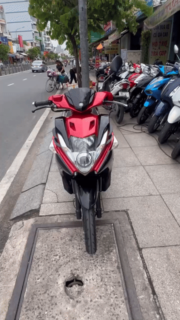 Yamaha Nouvo 5 2014 Đỏ đen. Mua bán Xe máy tại Quận Tân Phú Tp Hồ Chí Minh được đăng bởi Tuanduy hình 1
