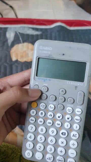 Máy tính khoa học Casio 880 Xám. Mua bán Đồ dùng văn phòng tại Huyện Ninh Hải Ninh Thuận được đăng bởi Mình Là Longgg hình 1