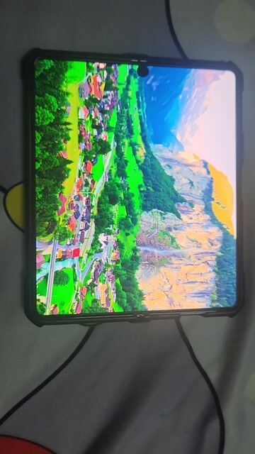 Samsung Galaxy Z Fold5 256GB 12GB Like New. Mua bán Điện thoại tại Quận Tân Bình Tp Hồ Chí Minh được đăng bởi Huy Trần hình 1