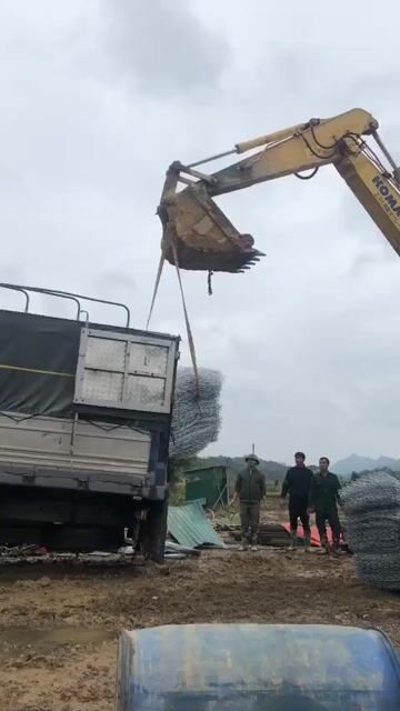Rọ đá hộc tiêu chuẩn, rọ đá công trình có sẵn mới. Mua bán Đồ chuyên dụng, Giống nuôi trồng tại Huyện Bình Lục Hà Nam được đăng bởi Chi Trần hình 1
