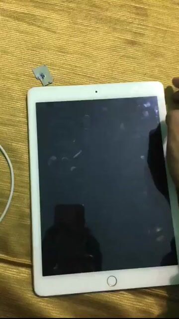 Apple iPad Air 2 32GB Xám Đã sử dụng. Mua bán Máy tính bảng tại Thị xã Duy Tiên Hà Nam được đăng bởi Hải An hình 1