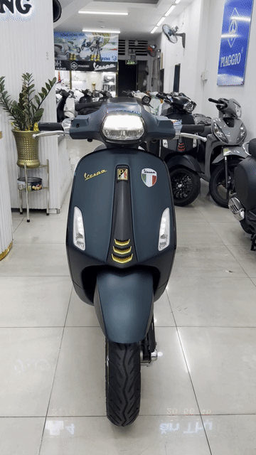 Piaggio Vespa Sprint 2022 Xanh rêu 5595 km. Mua bán Xe máy tại Quận Phú Nhuận Tp Hồ Chí Minh được đăng bởi VESPA  PIAGGIO BẢO HƯNG Vespa cũ trả góp  hình 1