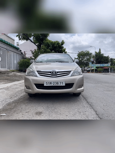 Toyota Innova Vàng cát. Mua bán Ô tô tại Quận 7 Tp Hồ Chí Minh được đăng bởi Lethai hình 1