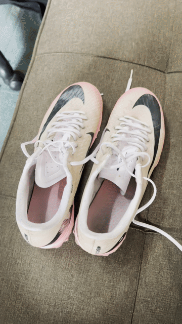Giày đá bóng Nike Vapor 15 Aca Nam Hồng 40.5. Mua bán Đồ thể thao, Dã ngoại tại Thành phố Buôn Ma Thuột Đắk Lắk được đăng bởi đồ đạc bmt hình 1