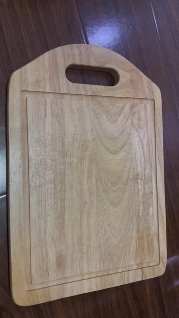 Thớt gỗ chữ nhật 20x30x1.4cm. Mua bán Dụng cụ nhà bếp tại Quận 3 Tp Hồ Chí Minh được đăng bởi Selena hình 1