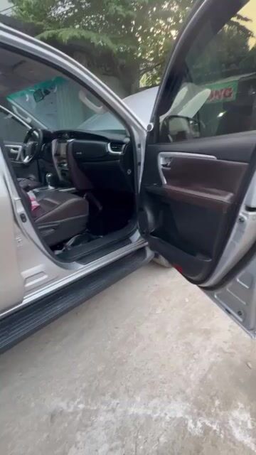 Toyota Fortuner màu Bạc. Mua bán Ô tô tại Quận Bình Thạnh Tp Hồ Chí Minh được đăng bởi Tân hình 1