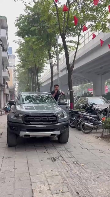 Ford Raptor 2021 Xám. Mua bán Ô tô tại Quận Bắc Từ Liêm Hà Nội được đăng bởi Lê Đức Dũng hình 1