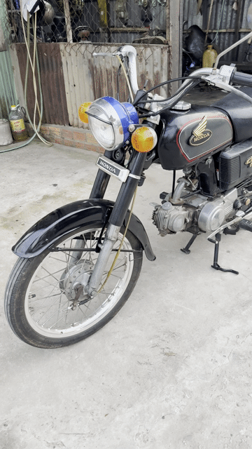 Honda CD 50 Đen Cổ điển. Mua bán Xe máy tại Thành phố Châu Đốc An Giang được đăng bởi xe máy ôtô cũ HƯNG THỊNH  hình 1