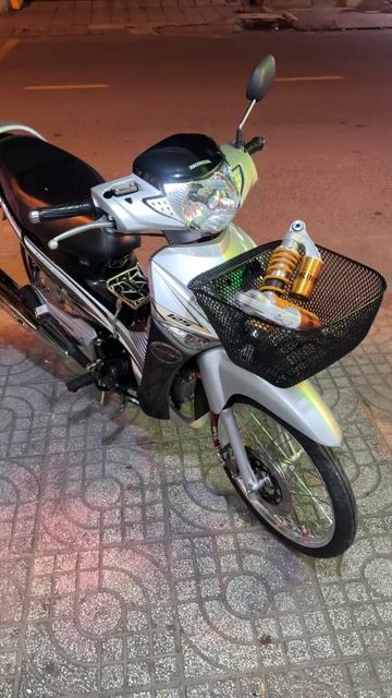 Neo GT 2008 Bạc Full Đồ Chơ Real 9 chủ. Mua bán Xe máy tại Quận 12 Tp Hồ Chí Minh được đăng bởi Bi hình 1