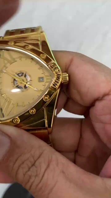 Đồng hồ Bestwin Tam giác vác cạnh Mạ vàng. Mua bán Đồng hồ tại Thành phố Biên Hòa Đồng Nai được đăng bởi Phạm Minh Bảo hình 1