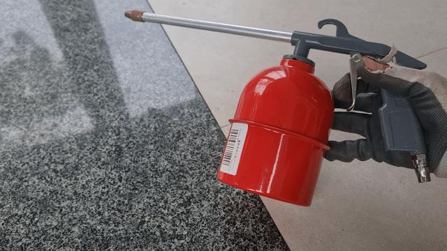 Bình xịt dầu bằng hơi 750ml Đỏ. Mua bán Đồ chuyên dụng, Giống nuôi trồng tại Thành phố Tam Kỳ Quảng Nam được đăng bởi Tiên hình 1