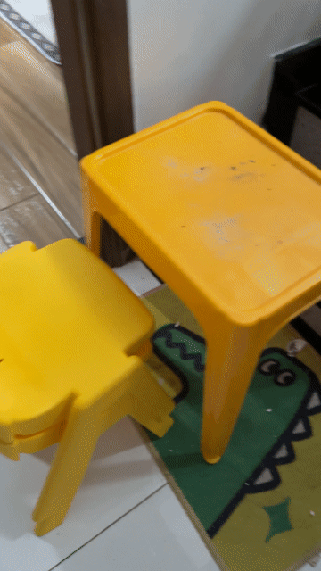 Bộ bàn ghế trẻ em Nhựa Vàng. Mua bán Bàn ghế tại Huyện Đức Hòa Long An được đăng bởi Châu Nguyễn  hình 1