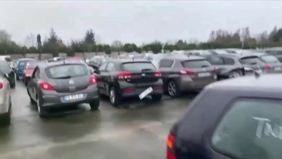 Mon métier : Vendeur/magasinier en fournitures automobiles.