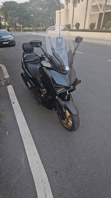 Yamaha XMAX 300 Đen 11.244 km. Mua bán Xe máy tại Quận 7 Tp Hồ Chí Minh được đăng bởi Luu Erasmus hình 1