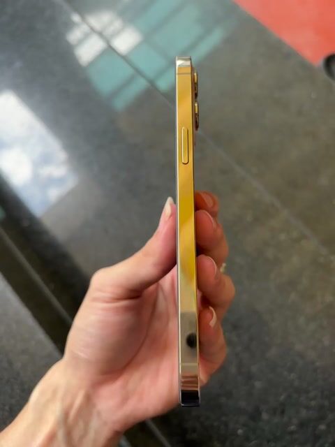 iPhone 12 Pro Max 128GB Vàng Gold. Mua bán Điện thoại tại Huyện Hoài Đức Hà Nội được đăng bởi Quang Lê Minh hình 1