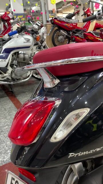 Piaggio Vespa Primavera 125cc Đen. Mua bán Xe máy tại Quận Phú Nhuận Tp Hồ Chí Minh được đăng bởi Cungsport hình 1