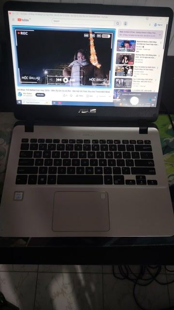 LT Asus i3 7th 14inch Ram 8G SSD 256 edit game nhẹ. Mua bán Laptop tại Thị xã Phú Mỹ Bà Rịa - Vũng Tàu được đăng bởi ATi Black hình 1