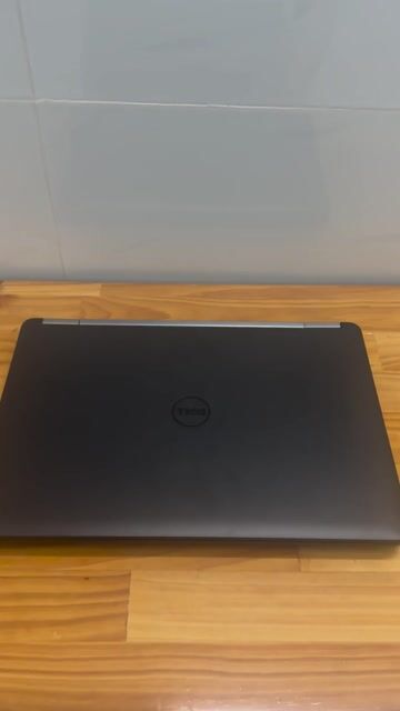 Dell Latitude E5270 i5-6200U 12.5 inch 8GB/256GB. Mua bán Laptop tại Thành phố Vĩnh Long Vĩnh Long được đăng bởi Doãn Duy laptop store  hình 1