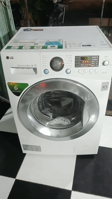 Máy giặt LG Inverter 8kg giặt nước nóng Trắng. Mua bán Máy giặt tại Quận Tân Phú Tp Hồ Chí Minh được đăng bởi Điện Tử Quách Điêu hình 1