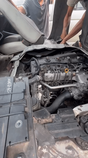 Toyota Hiace 2005 Commuter 2.5 - 123 km. Mua bán Ô tô tại Quận Bình Tân Tp Hồ Chí Minh được đăng bởi Huỳnh tấn pha hình 1