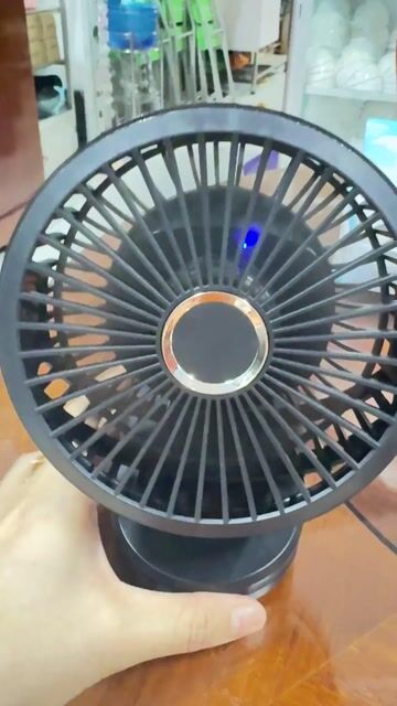 Quạt kẹp Đen Nhựa nhỏ gọn. Mua bán Quạt tại Huyện Nhà Bè Tp Hồ Chí Minh được đăng bởi Hien Van hình 1