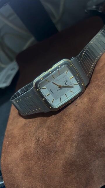 Đồng hồ CYMA Quartz Thép mạ vàng Bạc, vàng. Mua bán Đồng hồ tại Thành phố Long Xuyên An Giang được đăng bởi binh phan hình 1
