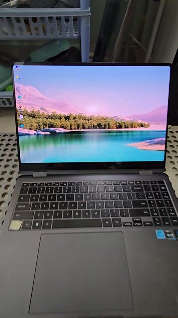 Samsung Book 3 Pro- Dynamic Oled 2.8K, ĐỌC KỸ. Mua bán Laptop tại Quận 7 Tp Hồ Chí Minh được đăng bởi Nguyen Son hình 1