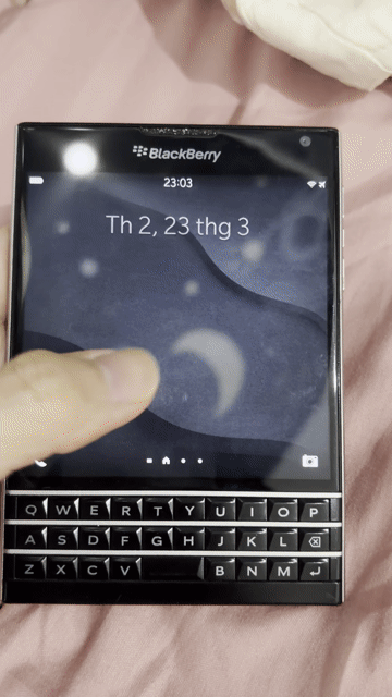 BlackBerry Passport nguyên zin full chức năng bb10. Mua bán Điện thoại tại Huyện Gia Lâm Hà Nội được đăng bởi Henry Dinh hình 1