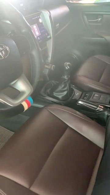 Toyota Fortuner 2019 2.4G 4x2 MT - 122000 km. Mua bán Ô tô tại Thành phố Tân An Long An được đăng bởi Tên chưa cung cấp hình 1