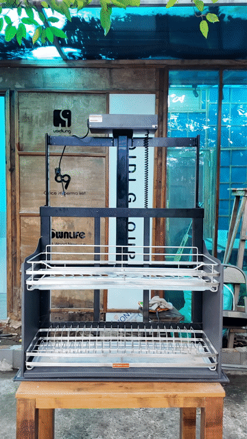 Giá chén nâng hạ điện 800mm Đen đã sử dụng. Mua bán Dụng cụ nhà bếp tại Quận Liên Chiểu Đà Nẵng được đăng bởi CÔNG TY TNHH XÂY DỰNG VÀ NỘI THẤT VOIDI hình 1