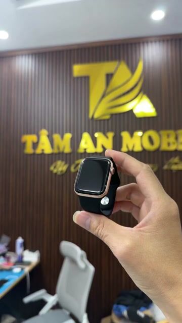 Apple Watch Series 5 44mm rose gold