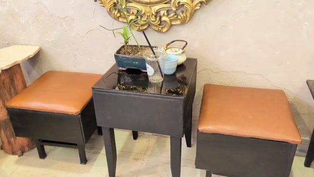 Bộ bàn ghế Gỗ cao su, ghế chân sắt Đen bọc giả da. Mua bán Bàn ghế tại Quận 7 Tp Hồ Chí Minh được đăng bởi Nam An Art Gallery hình 1