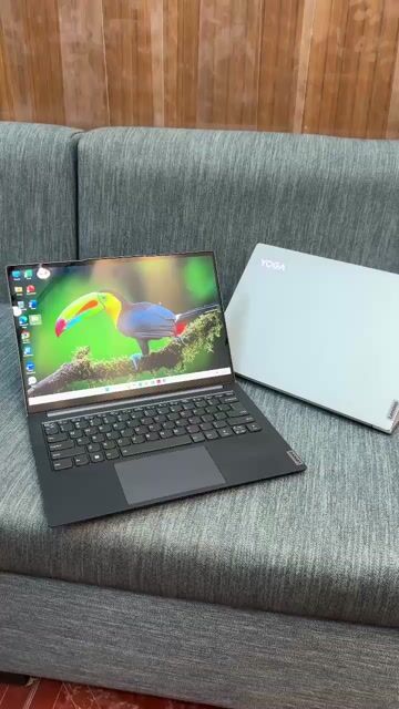Lenovo Yoga Xám Mỏng nhẹ. Mua bán Laptop tại Quận Nam Từ Liêm Hà Nội được đăng bởi Phạm Hoàng Long hình 1