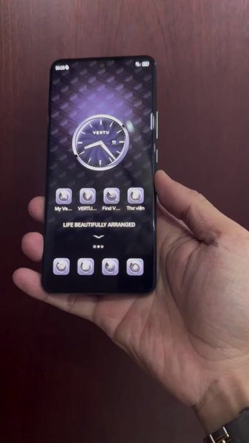 Điện thoại iVertu 5G 512Gb Zin đẹp leng keng. Mua bán Điện thoại tại Quận 8 Tp Hồ Chí Minh được đăng bởi Thanh Đỗ hình 1