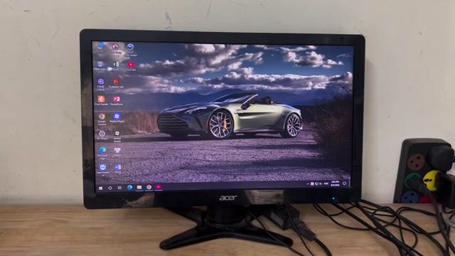 Màn hình Acer 19 inch hàng FPT. Mua bán Phụ kiện (Màn hình, Chuột...) tại Quận Tây Hồ Hà Nội được đăng bởi MayTinhGiaReHaNoi hình 1