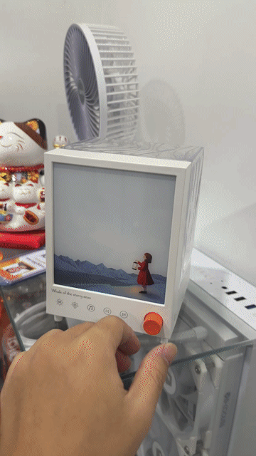 Hộp đèn cực quang Decor 4 in 1 Bluetooth Loa. Mua bán Đèn tại Thành phố Thủ Đức Tp Hồ Chí Minh được đăng bởi Hoàng Đức Anh hình 1