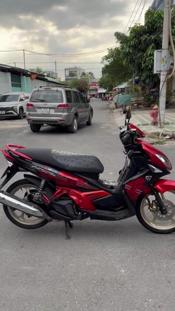 Yamaha Nouvo 4 RC Automatic Đỏ đen odo 35.000km. Mua bán Xe máy tại Quận Tân Phú Tp Hồ Chí Minh được đăng bởi Cửa Hàng Xe Máy Gia Kiệt hình 1