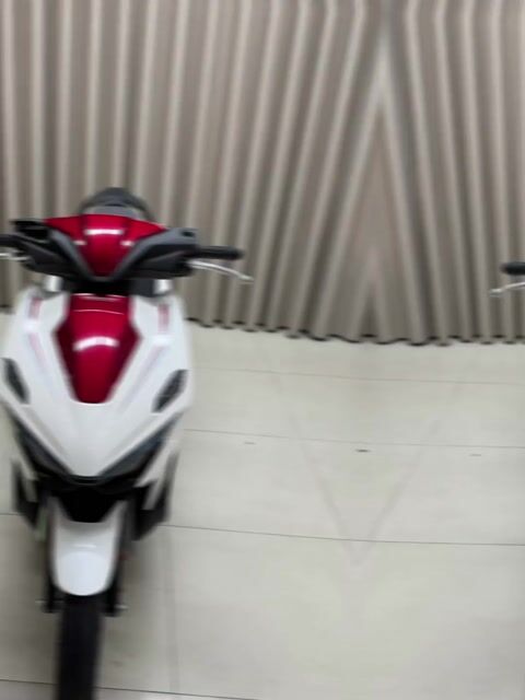 Honda Air Blade 160 2026 Trắng đỏ 100km. Mua bán Xe máy tại Quận Thanh Khê Đà Nẵng được đăng bởi THẾ MẪN CHUYÊN XE LƯỚT CÓ BÁN TRẢ GÓP  hình 1