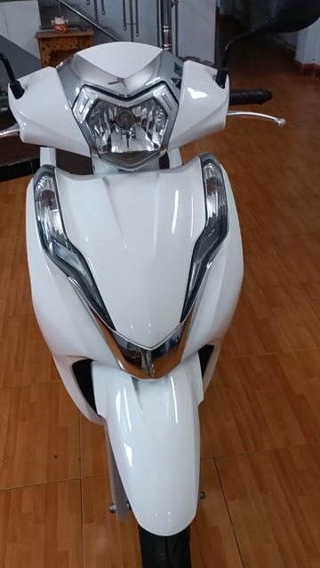 Lead khóa smk .máy zin áo đẹp bao kí giấy bs60. Mua bán Xe máy tại Thành phố Dĩ An Bình Dương được đăng bởi xe máy hồng phát dĩ An Bình Dương  hình 1