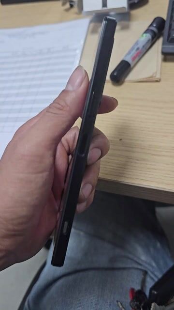 Sony Xperia 1 Mark IV Đen. Mua bán Điện thoại tại Quận Liên Chiểu Đà Nẵng được đăng bởi Alinh hình 1