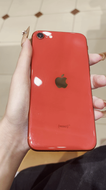 Thừa iPhone SE 2020 64GB quốc tế zin cần bán. Mua bán Điện thoại tại Quận Tây Hồ Hà Nội được đăng bởi luư niệm hình 1