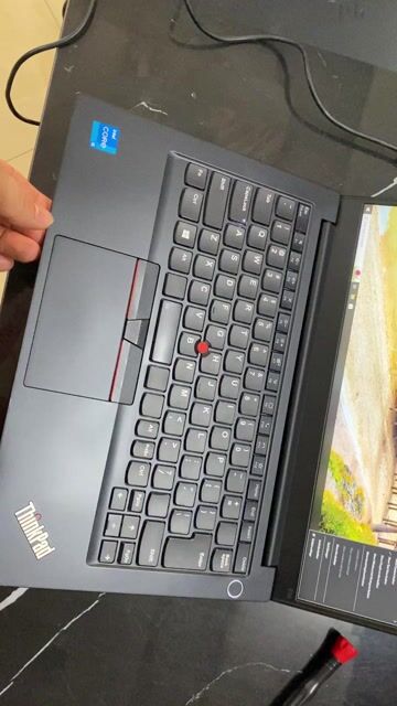 ThinkPad E14 i5-1135G7 14.9 inch 8GB/256GB. Mua bán Laptop tại Quận Hà Đông Hà Nội được đăng bởi laptop family Rẻ Bền Đẹp  hình 1